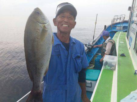 丸万釣船 釣果