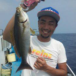 丸万釣船 釣果