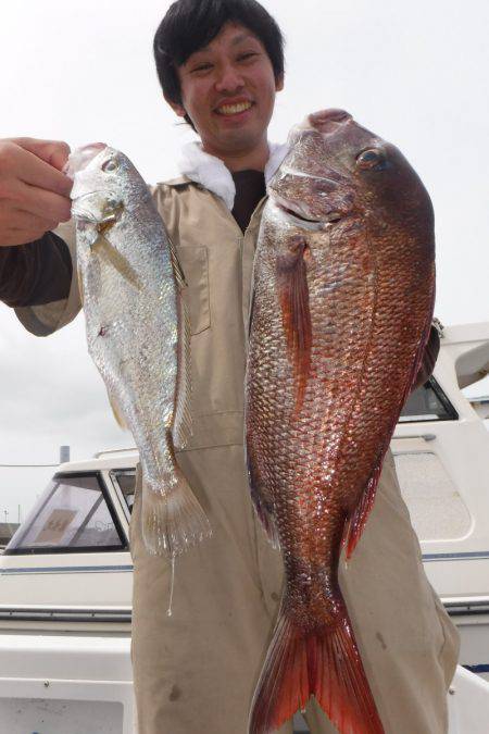 JDI Racing シールズマリンレジャー 釣果