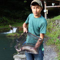 小菅トラウトガーデン 釣果