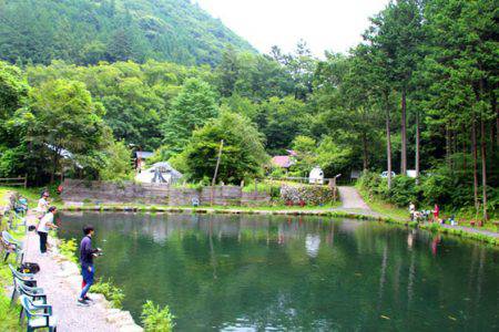 小菅トラウトガーデン 釣果