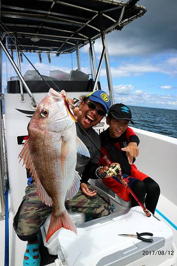 フルコンタクト 釣果