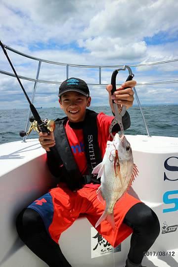 フルコンタクト 釣果