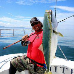 フルコンタクト 釣果