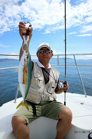 フルコンタクト 釣果