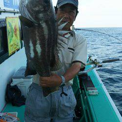 モンロー号 釣果