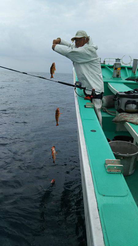 モンロー号 釣果