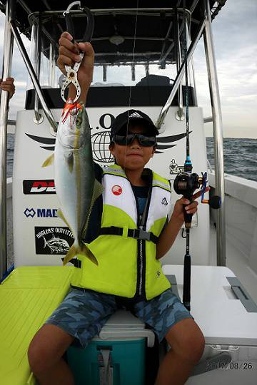フルコンタクト 釣果