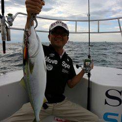 フルコンタクト 釣果