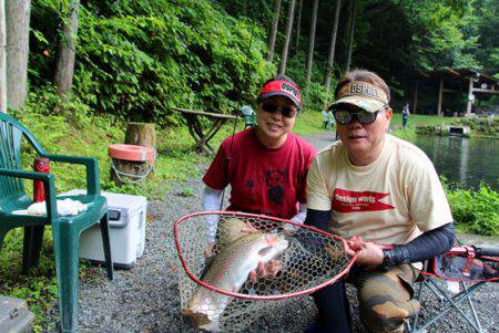 小菅トラウトガーデン 釣果