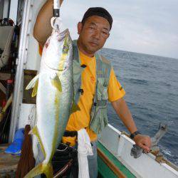 真祐丸 （しんゆうまる） 釣果