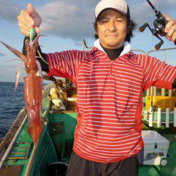 真祐丸 (しんゆうまる) 釣果