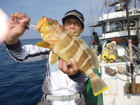 真祐丸 （しんゆうまる） 釣果
