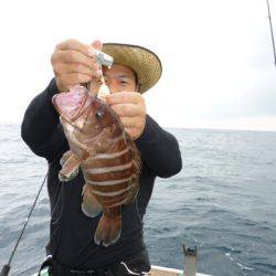 真祐丸 （しんゆうまる） 釣果