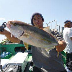 真祐丸 (しんゆうまる) 釣果