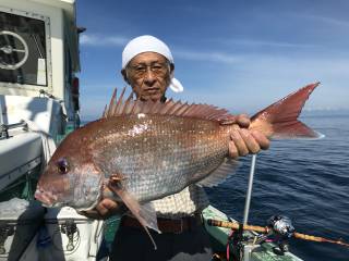 なかくに丸 釣果