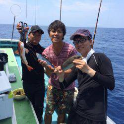 丸万釣船 釣果