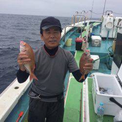 丸万釣船 釣果