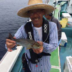 丸万釣船 釣果