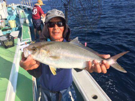 丸万釣船 釣果