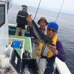丸万釣船 釣果
