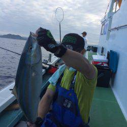 丸万釣船 釣果
