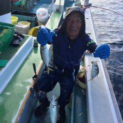 丸万釣船 釣果