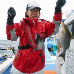佐衛美丸 釣果