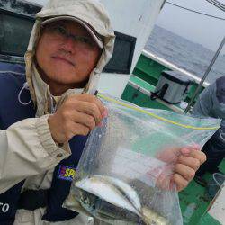 金沢八景鴨下丸 釣果