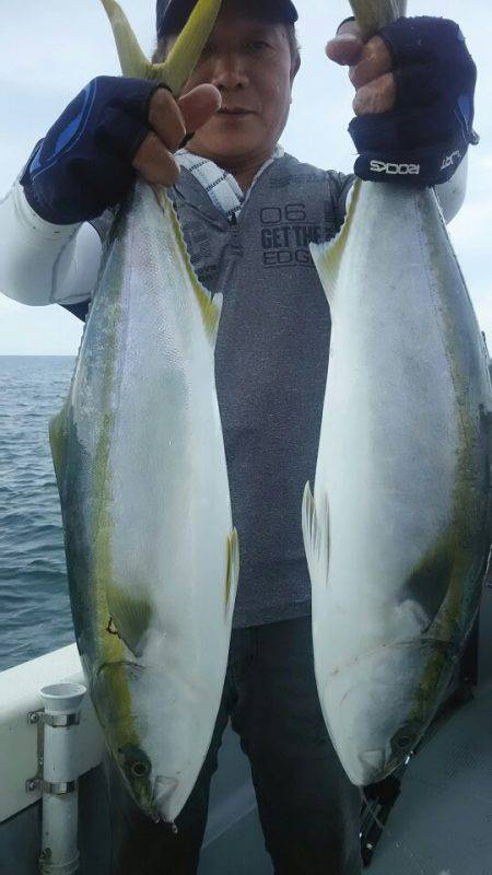 サンマリン 釣果