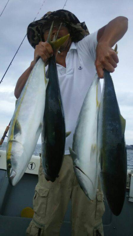 サンマリン 釣果