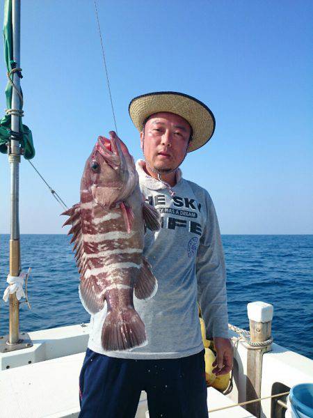 エンペラー 釣果