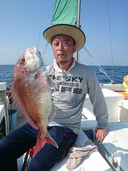 エンペラー 釣果