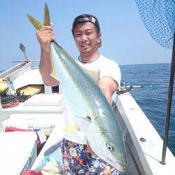 エンペラー 釣果