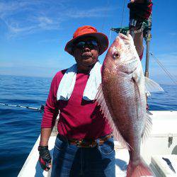 エンペラー 釣果