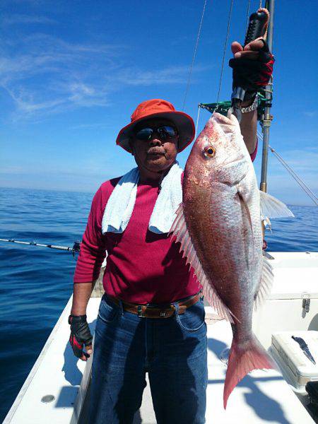 エンペラー 釣果