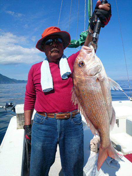 エンペラー 釣果