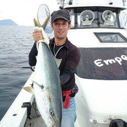 エンペラー 釣果