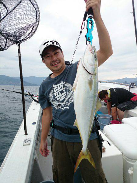 エンペラー 釣果