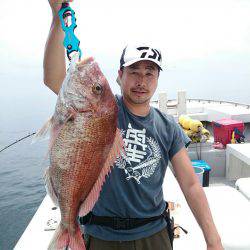 エンペラー 釣果