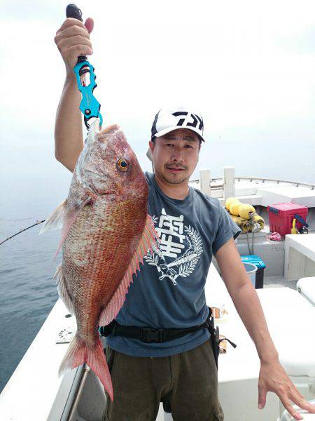 エンペラー 釣果