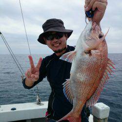 エンペラー 釣果