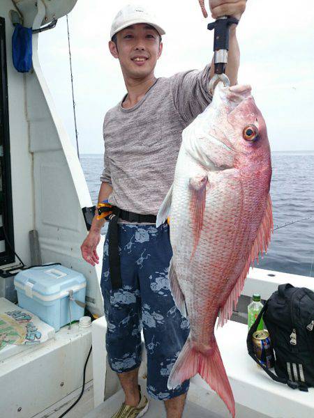 エンペラー 釣果