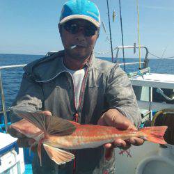 丸万釣船 釣果