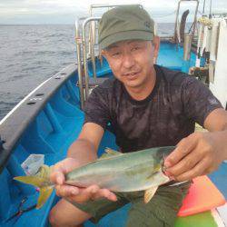 丸万釣船 釣果
