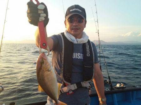 丸万釣船 釣果