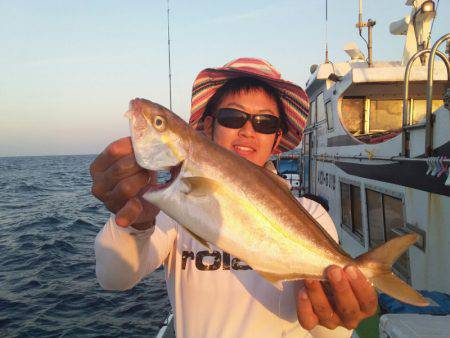 丸万釣船 釣果