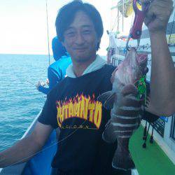 丸万釣船 釣果