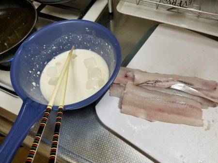 仕事帰りにワインド太刀魚