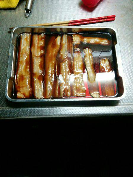 お酒のあてを。